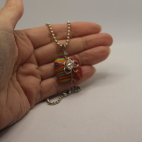 Handmade Wire Wrap Necklace - Picture 4 of 4